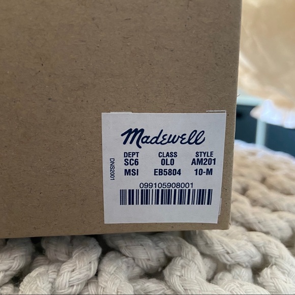 Madewell Alyssa Sandal in Spotted Calf Hair - Picture 9 of 11